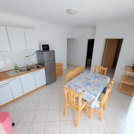 Appartement Neva & Neva House