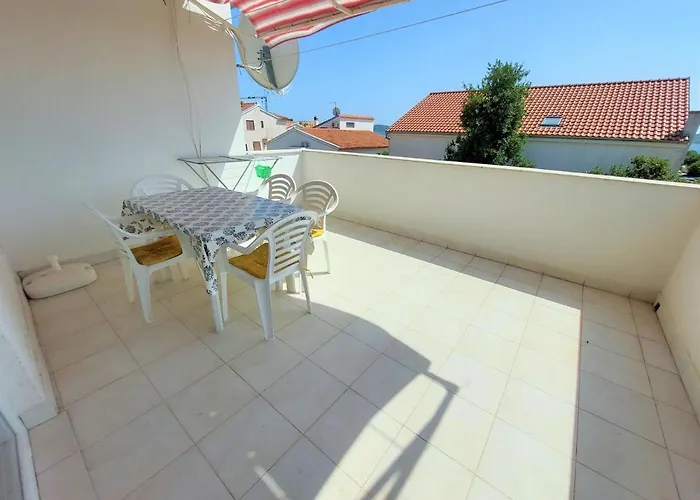 Neva & Neva House Appartement Srima