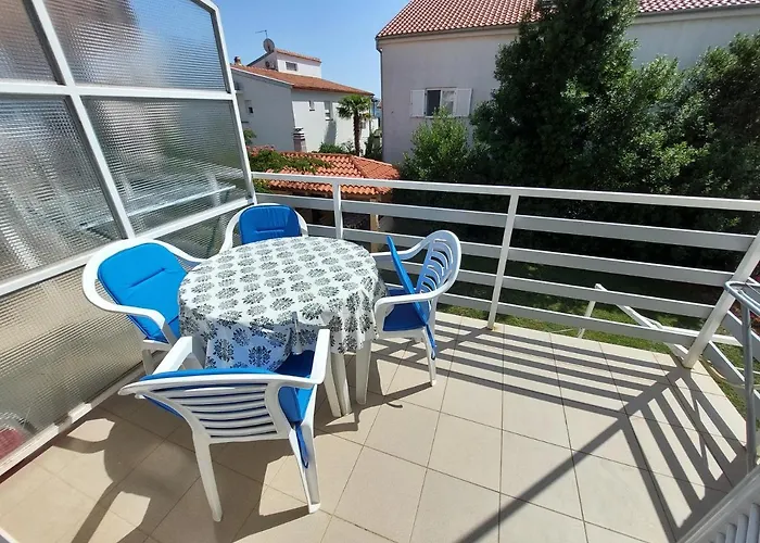 Neva & Neva House Appartement *