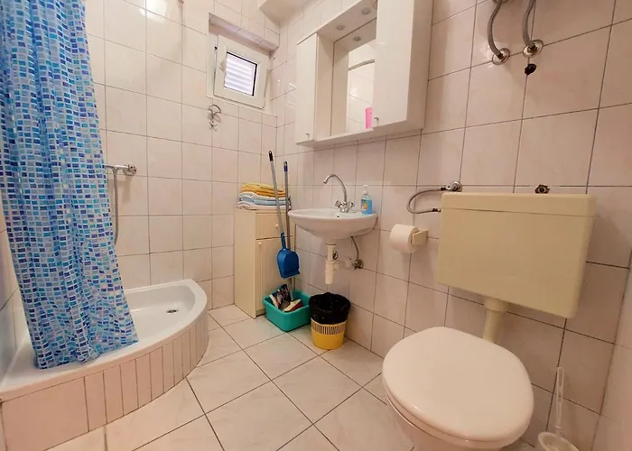 Neva & Neva House Apartman